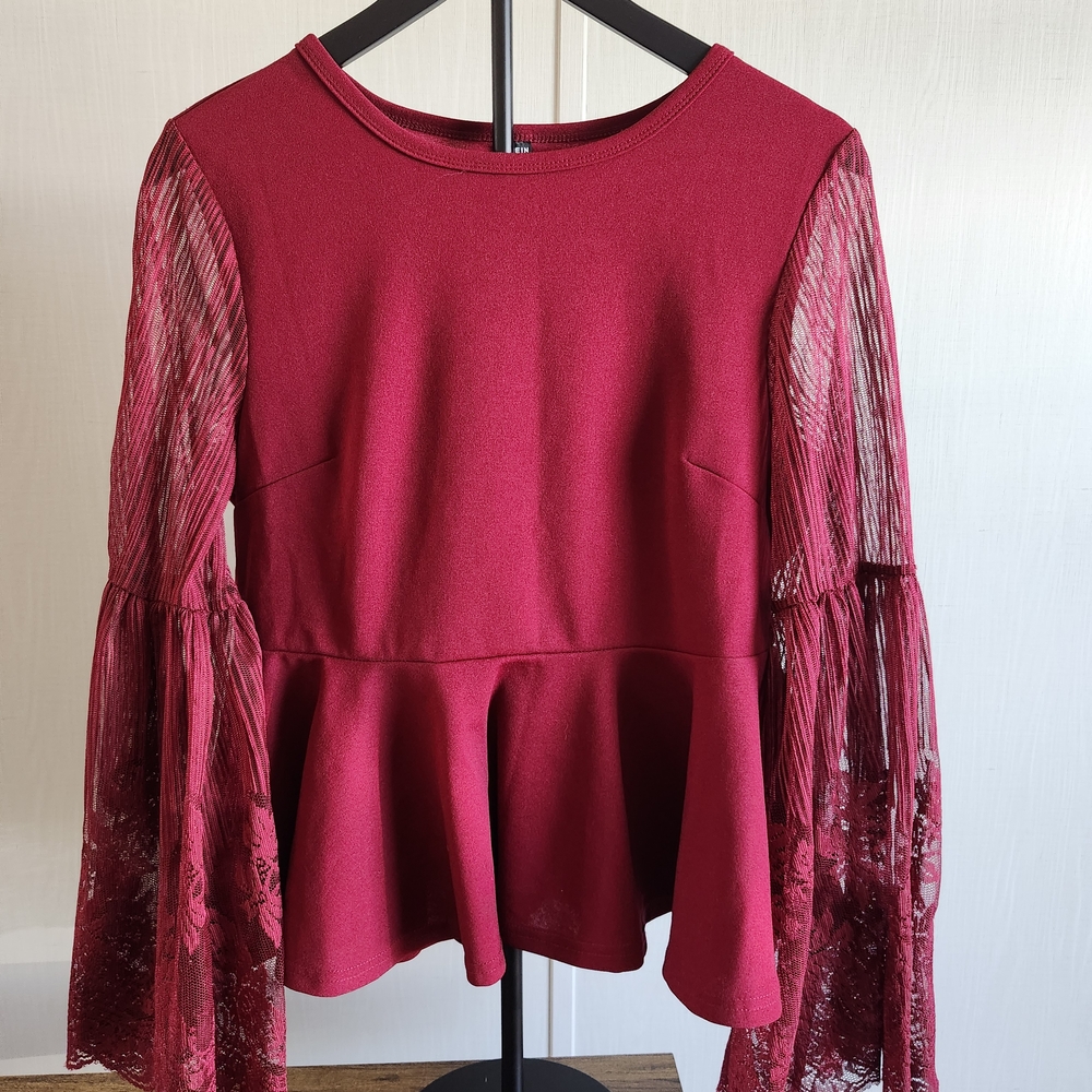 SHEIN Maroon Lace Sleeve Blouse